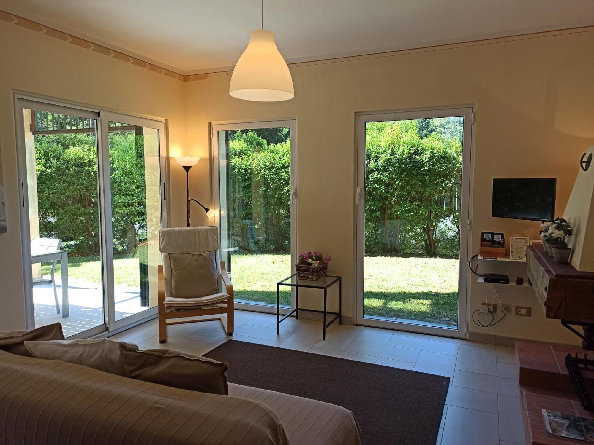 Il Bosco Di Campo Marzano Garden Apartments Borzonasca Rum bild